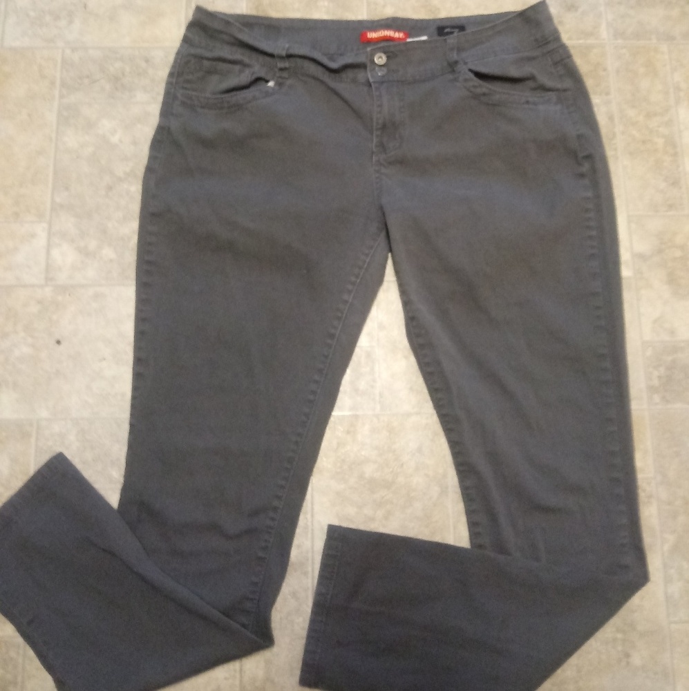 Union bay skinny pants